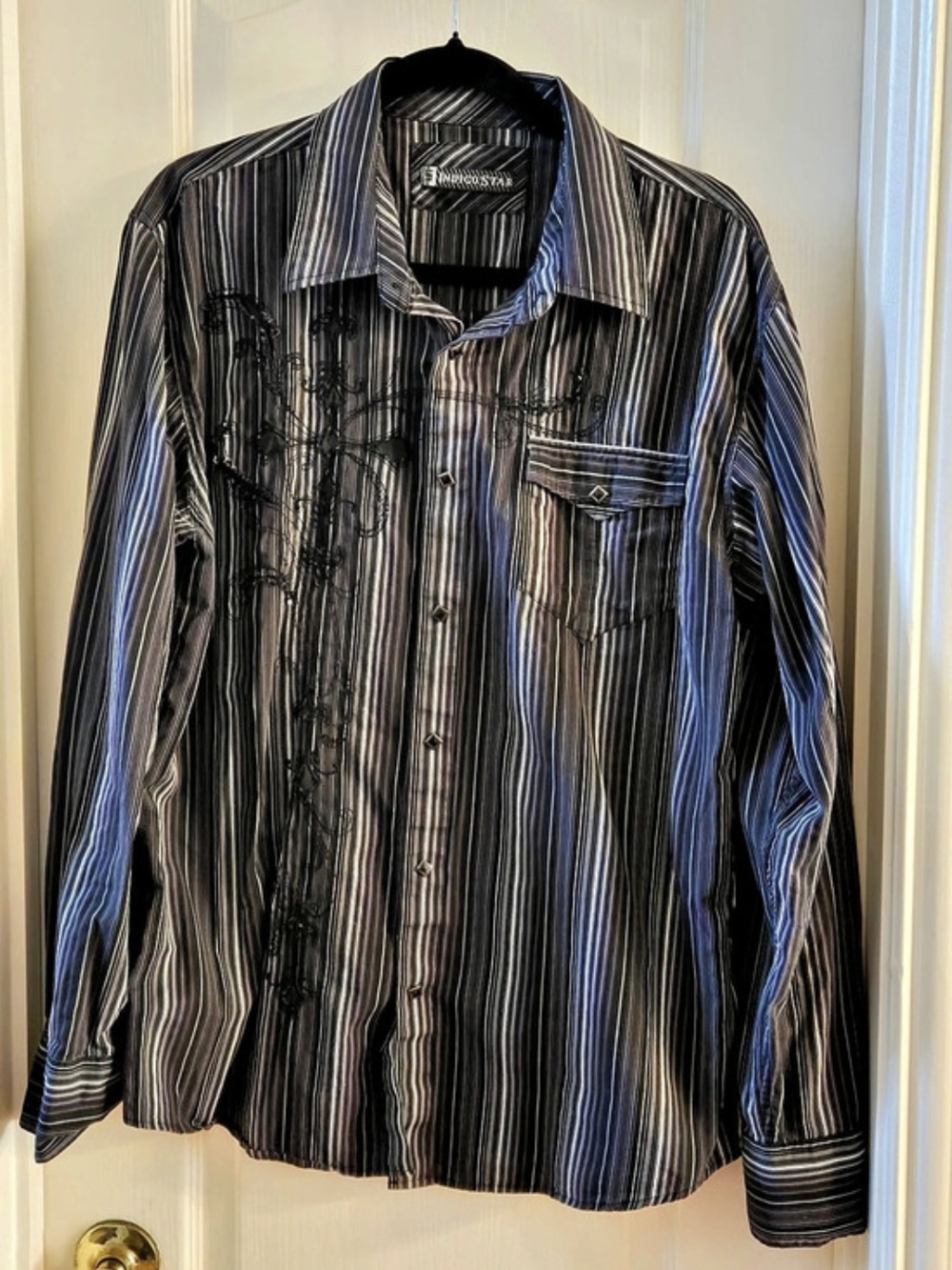 Indigo Star Striped Button Down Shirt Black & Gray Size Large